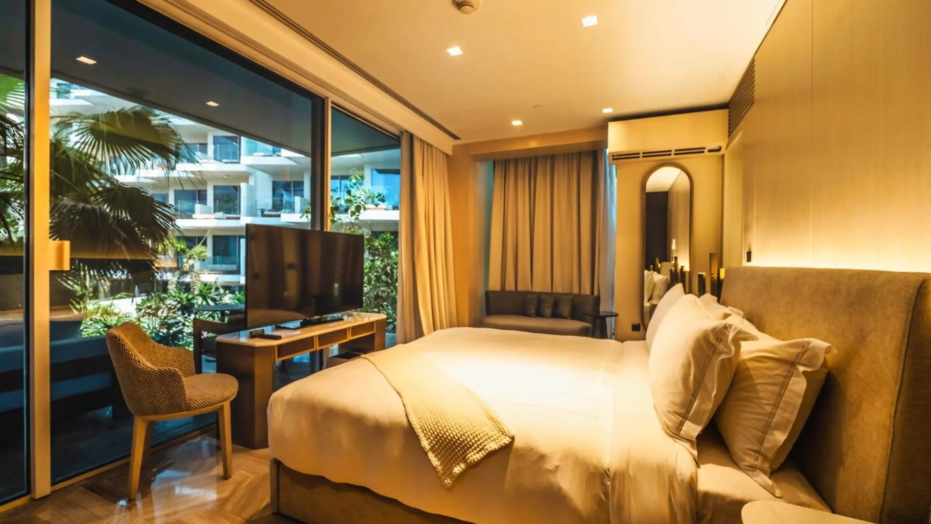 Five Palm Jumeirah Dubai 5*,  United Arab Emirates
