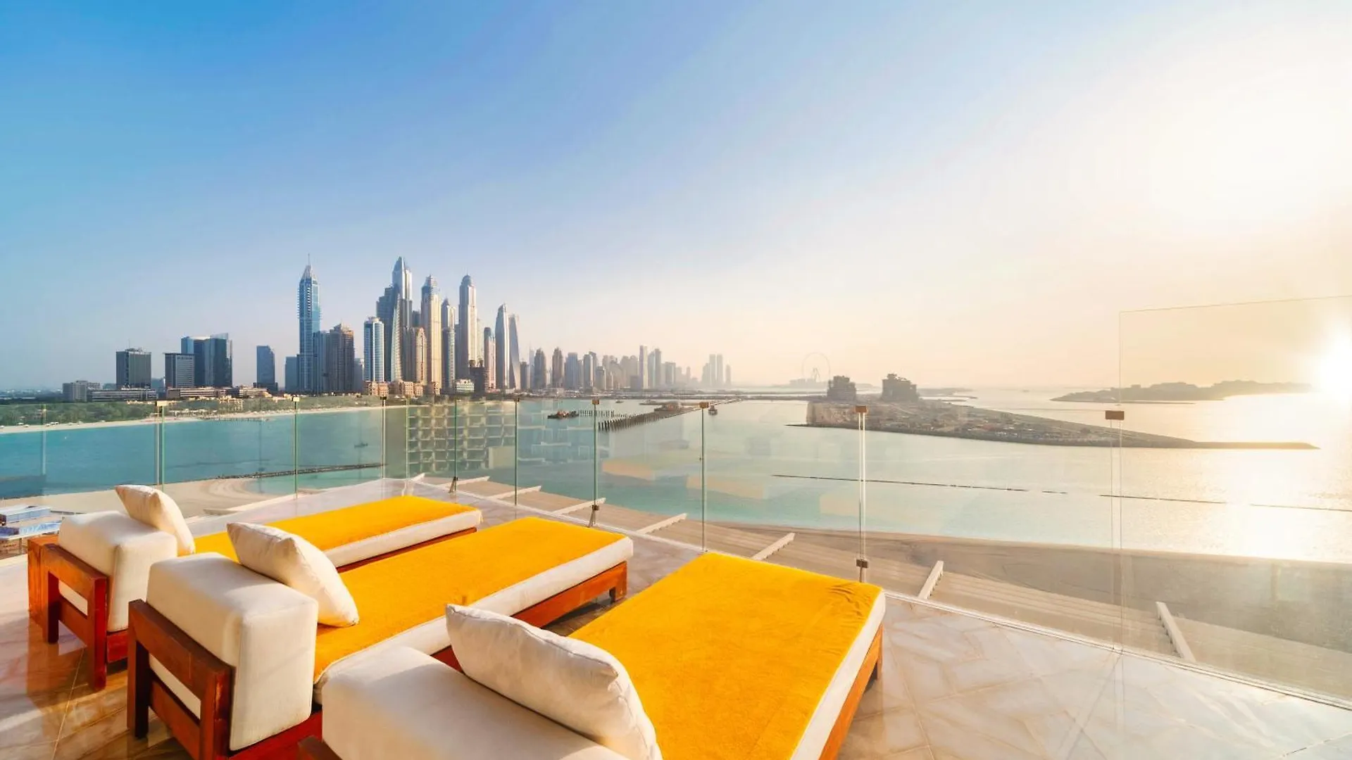 ***** Resort Five Palm Jumeirah Dubai United Arab Emirates
