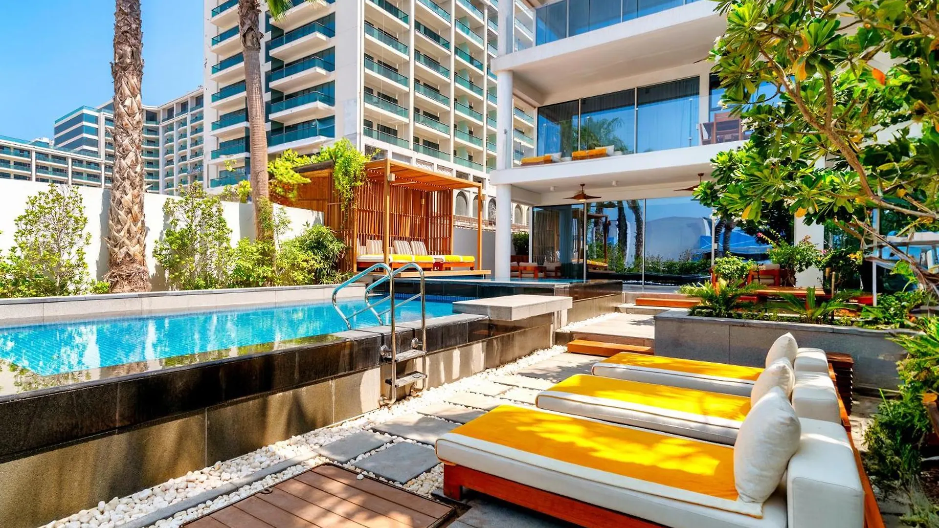 ***** Resort Five Palm Jumeirah Dubai United Arab Emirates