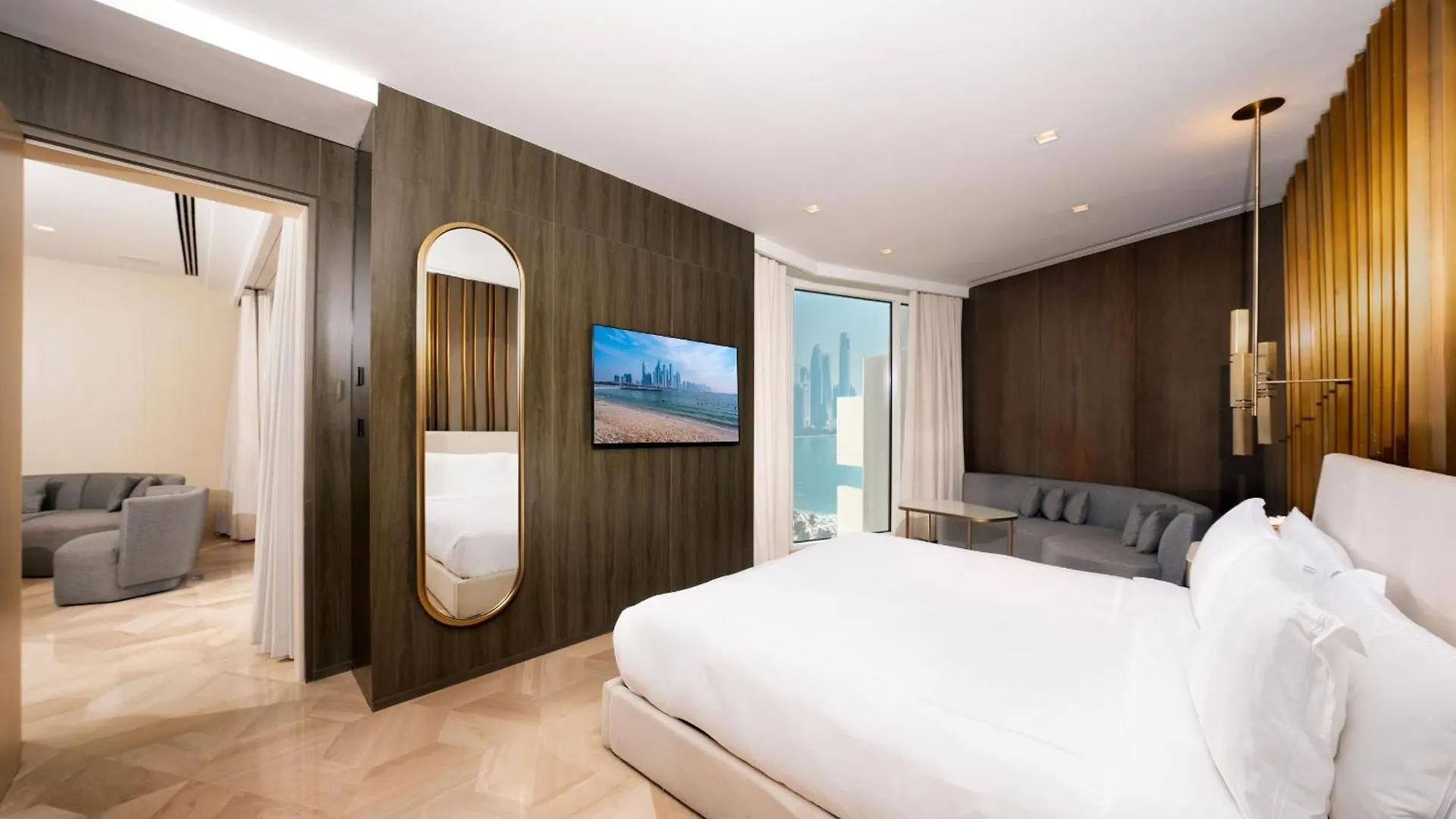 Resort Five Palm Jumeirah Dubai