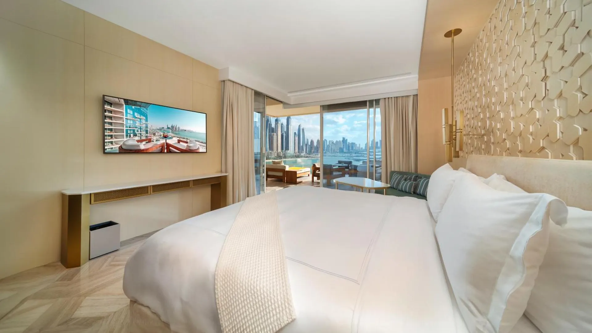 Resort Five Palm Jumeirah Dubai
