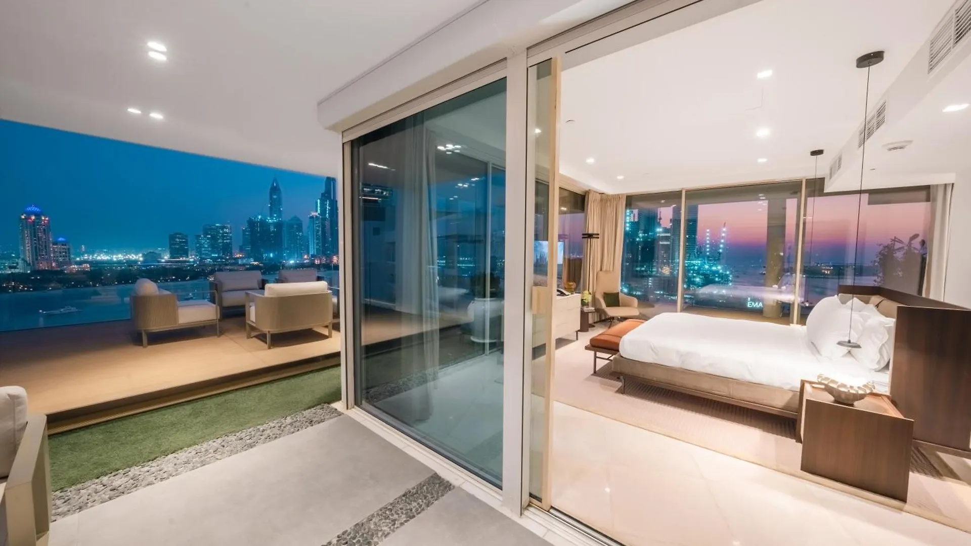 Üdülőközpont Five Palm Jumeirah Dubaj