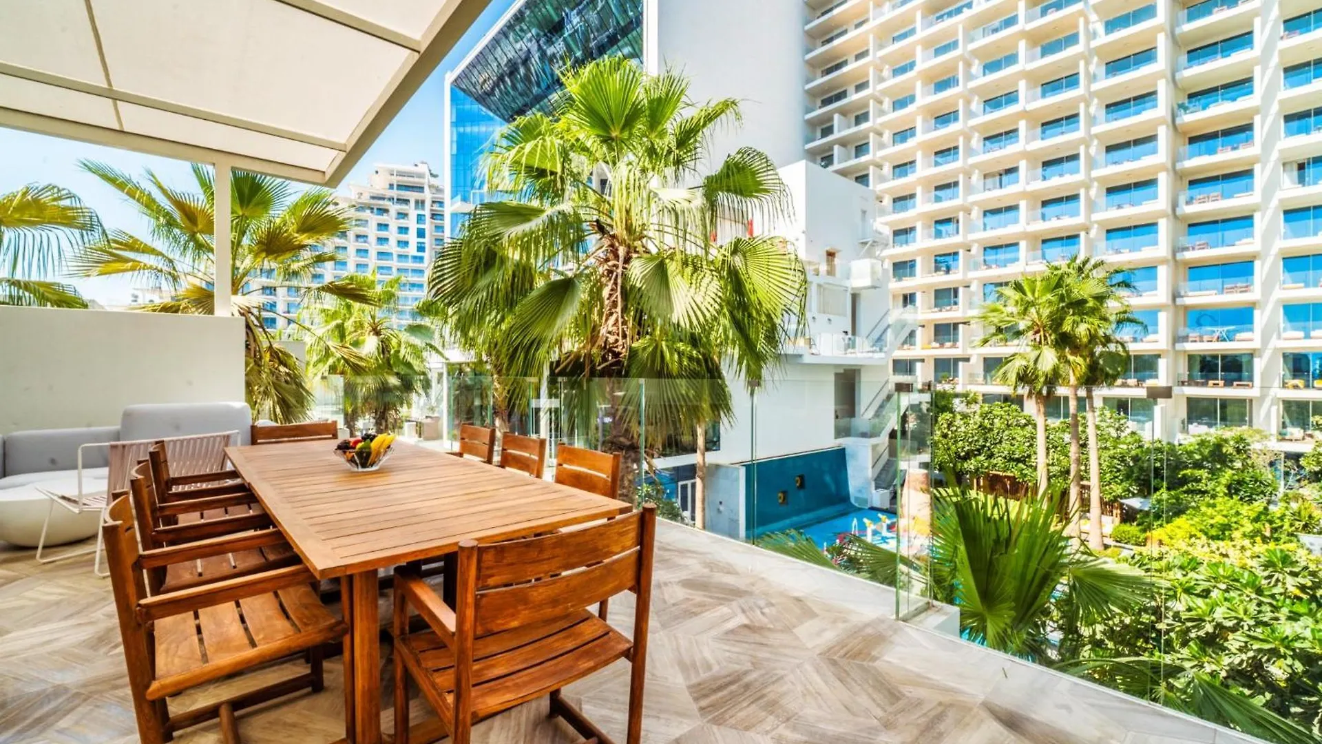 Five Palm Jumeirah Dubaj 5*,